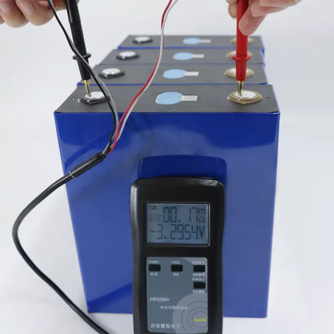 MSDS Reusable Lithium Cell Batteries , Portable LiFePO4 Solar Battery Bank